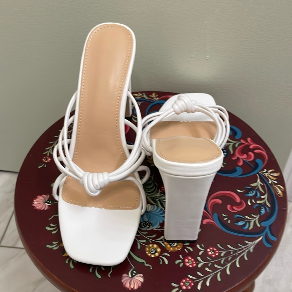 White sandals for dress up and down, size 37, brand new
